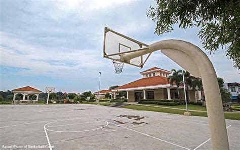 tierra vista court